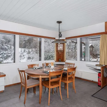 Daire Spacious And Mountain View - 15 Min To Interlaken Spiez