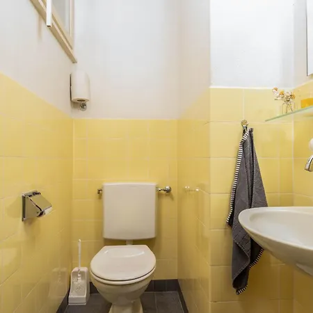 Spacious And Mountain View - 15 Min To Interlaken Daire