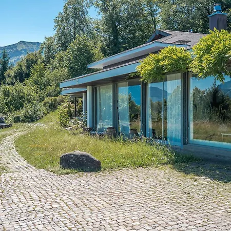 Spacious And Mountain View - 15 Min To Interlaken شقة *