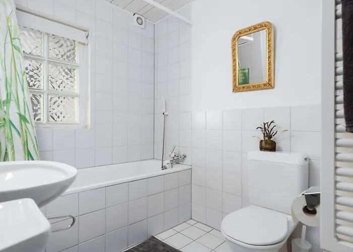 Spacious And Mountain View - 15 Min To Interlaken Spiez