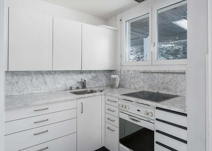 Spacious And Mountain View - 15 Min To Interlaken Apartman Spiez