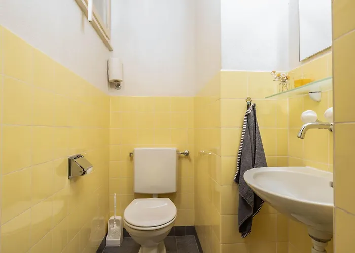 Spacious And Mountain View - 15 Min To Interlaken Apartman
